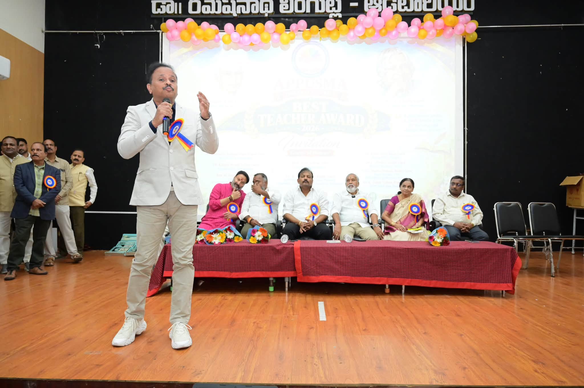 Today, APPUSMA (Andhra Pradesh Private Unaided Schools Management Association) organised a ceremony to felicitate the Best Teachers of private schools
