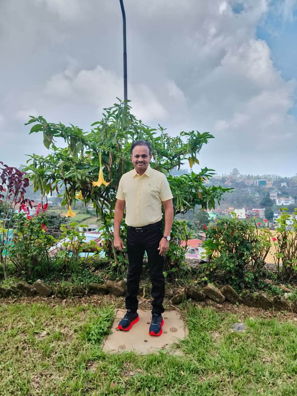 Kodaikanal - Dasara Yatra by Slate students!