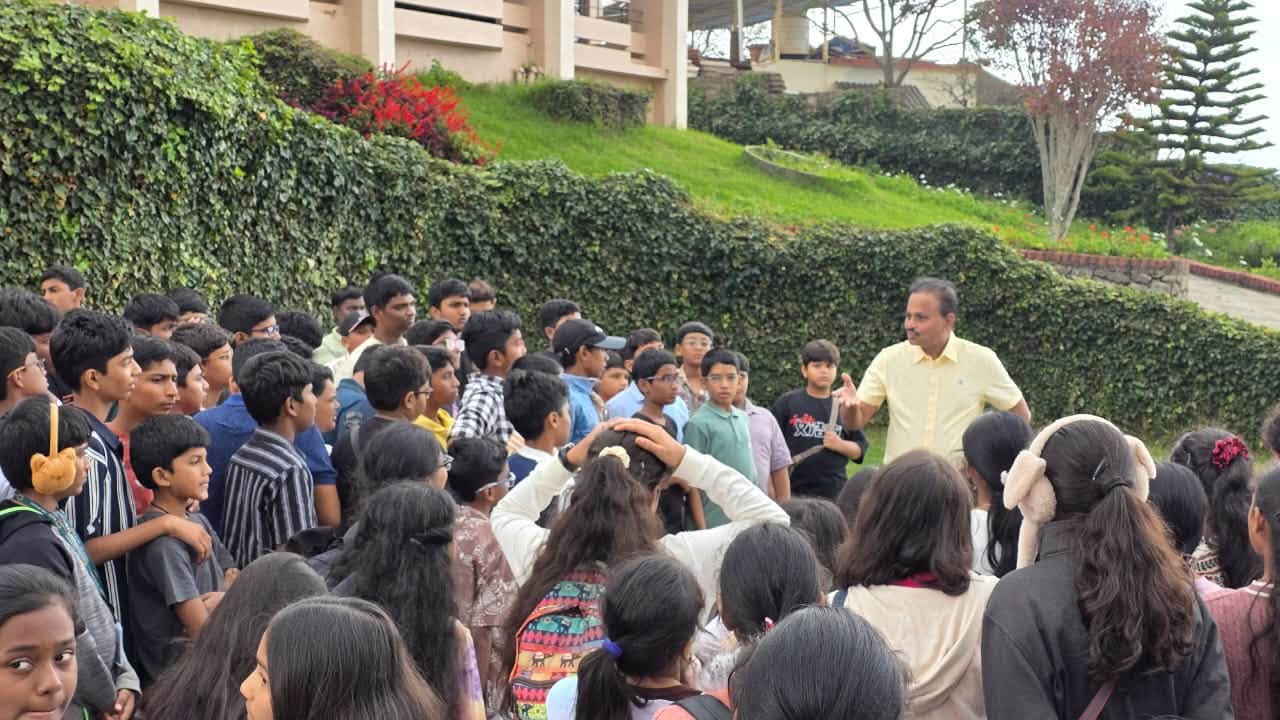 Kodaikanal - Dasara Yatra by Slate students!